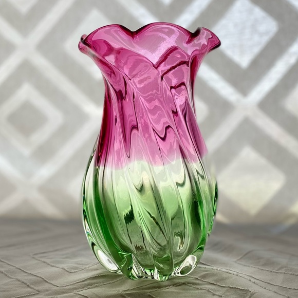 Murano Other - Murano Teleflora 7.5" Vase Watermelon Hand Blown Ruffled Edge Pink Green Vase